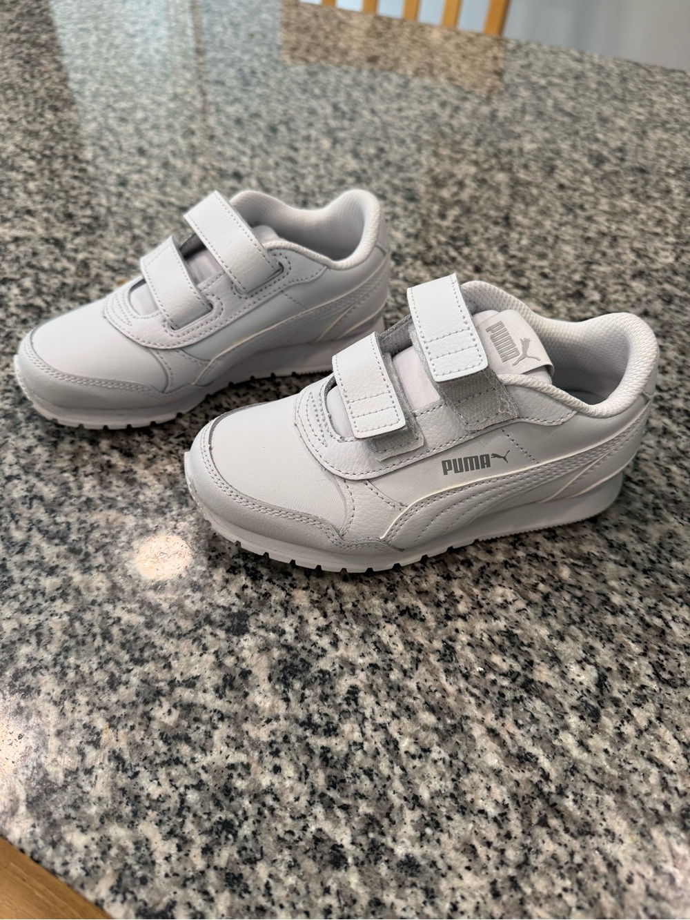 PUMA Kids' White Velcro Cheer Sneakers